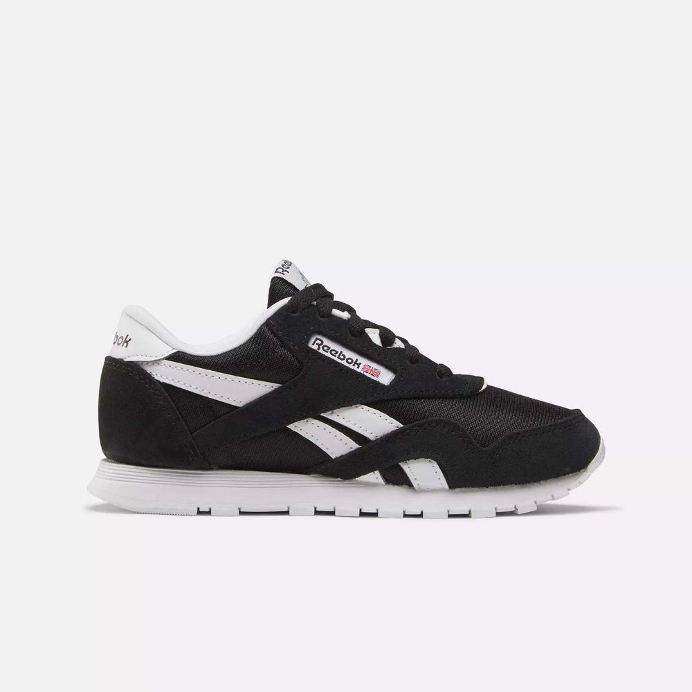 Black/Black/White