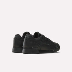 Black/Black/Black
