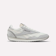 Soft Grey/Grey 1/Chalk