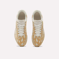 Doe/Chalk/Gum
