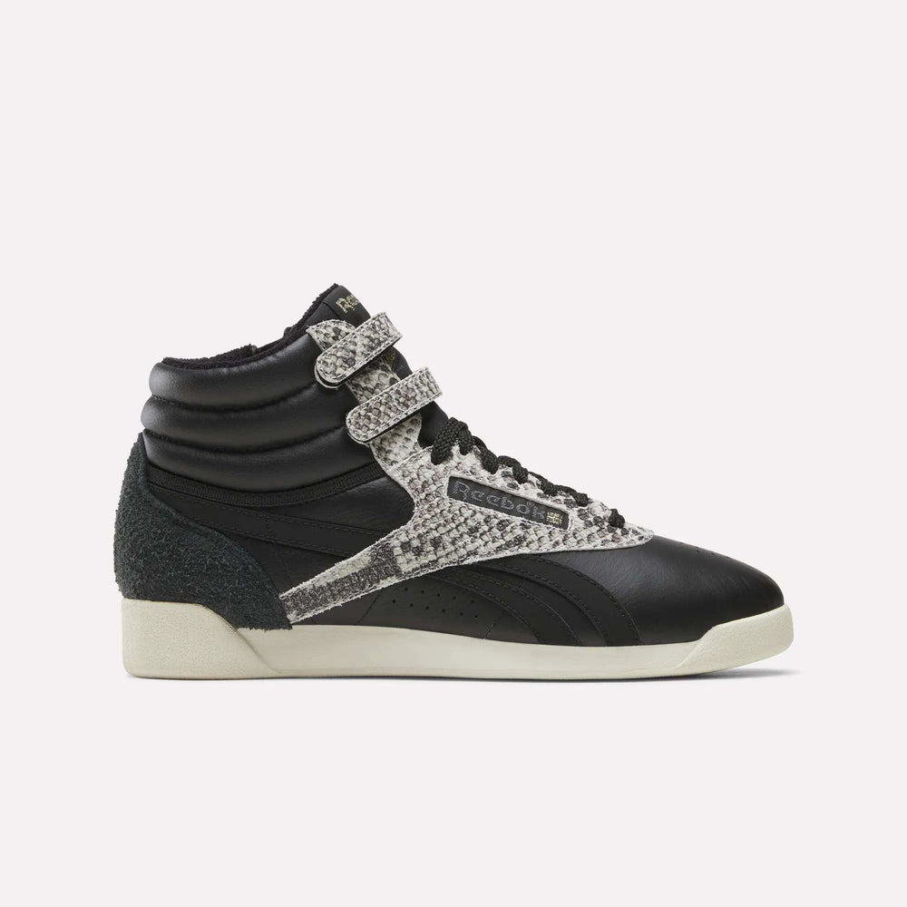 Almostblack/Vintagechalk/Gold