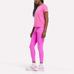 Vector Virtual Pink