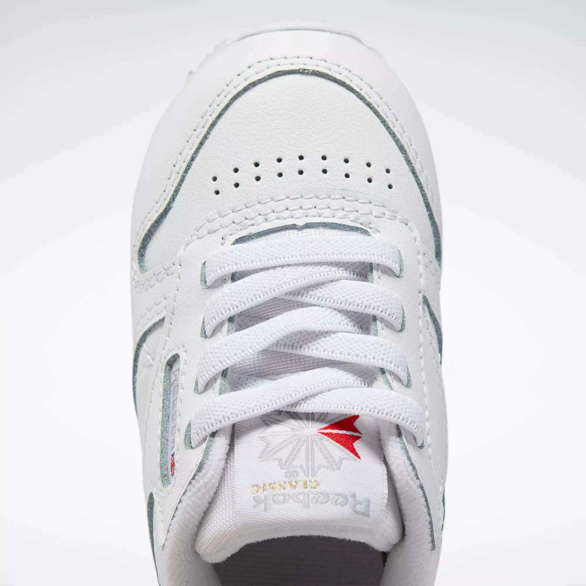 Ftwr White/Ftwr White/Ftwr White