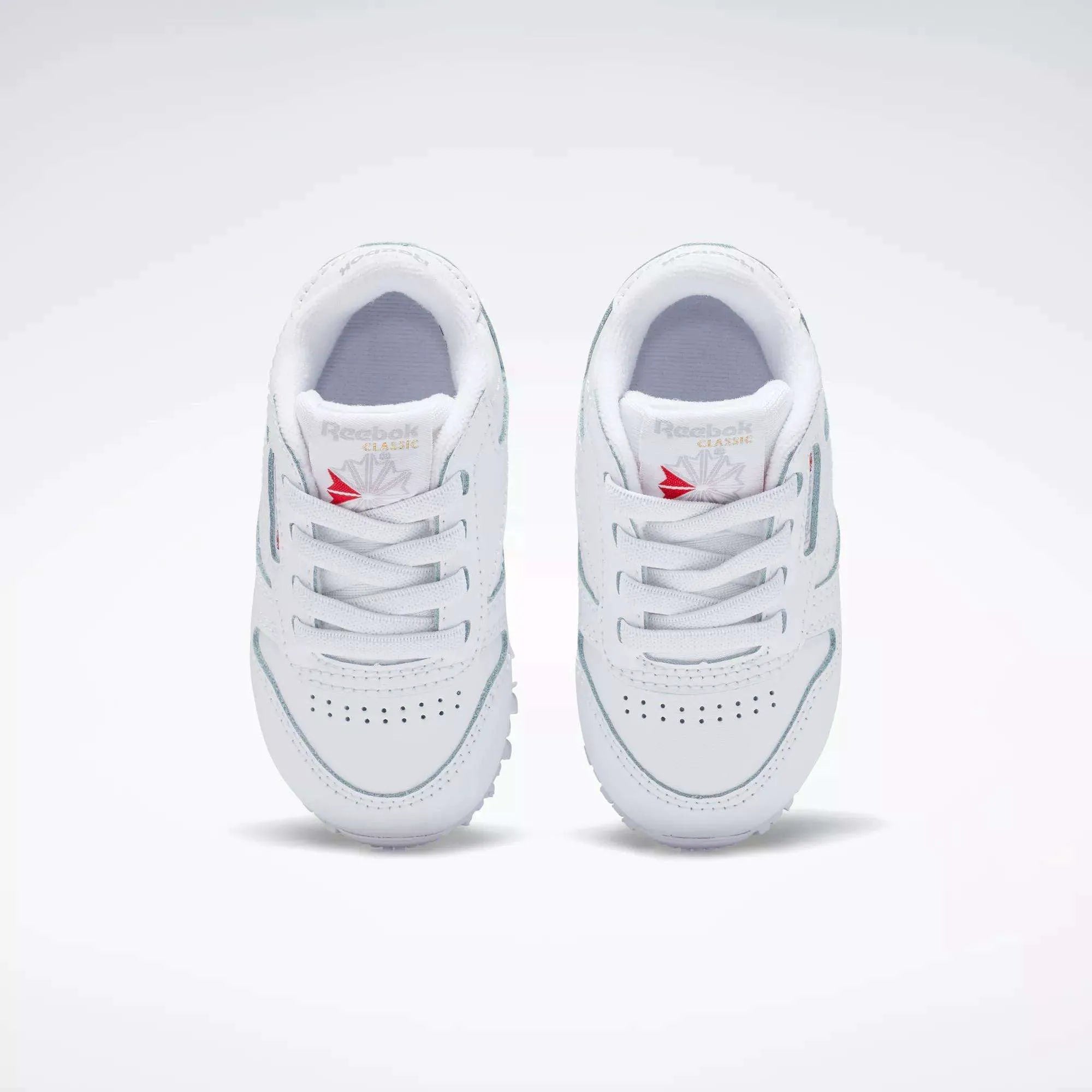 Ftwr White/Ftwr White/Ftwr White