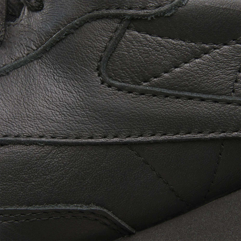 Core Black/Pure Grey 5/Gum