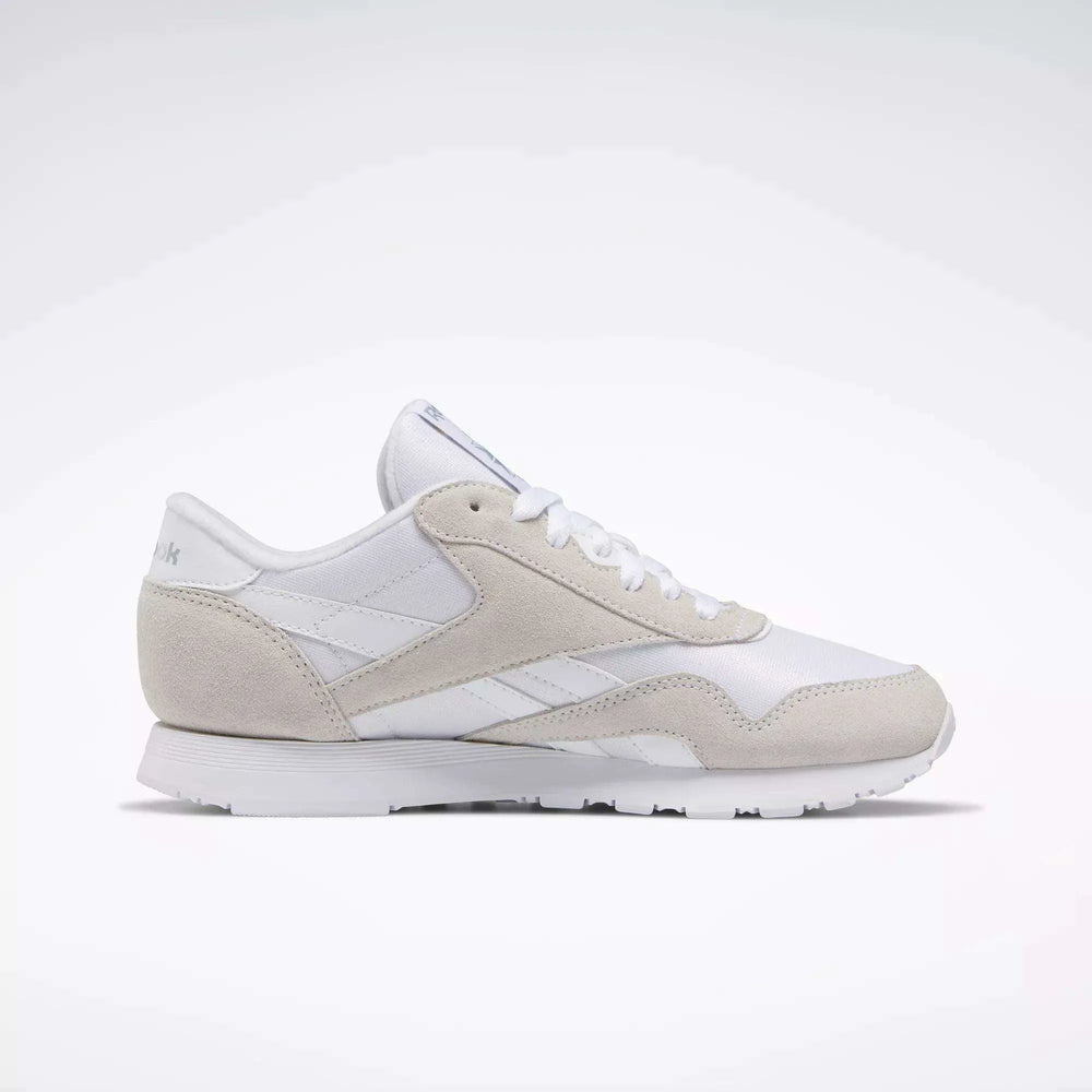 Ftwr White/Ftwr White/Ftwr White
