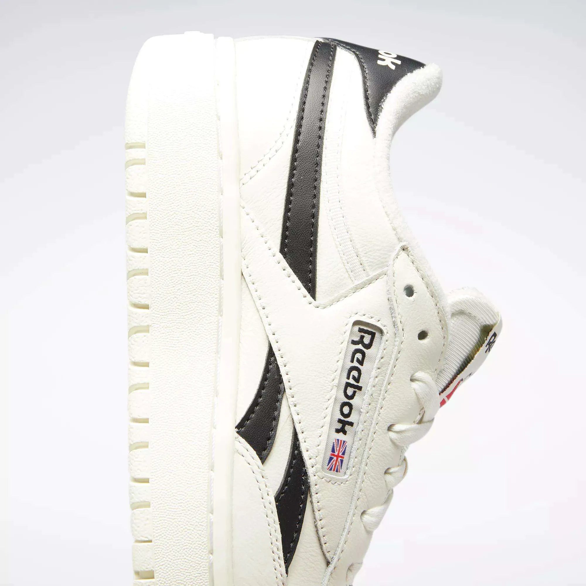 Chalk/Core Black/Chalk