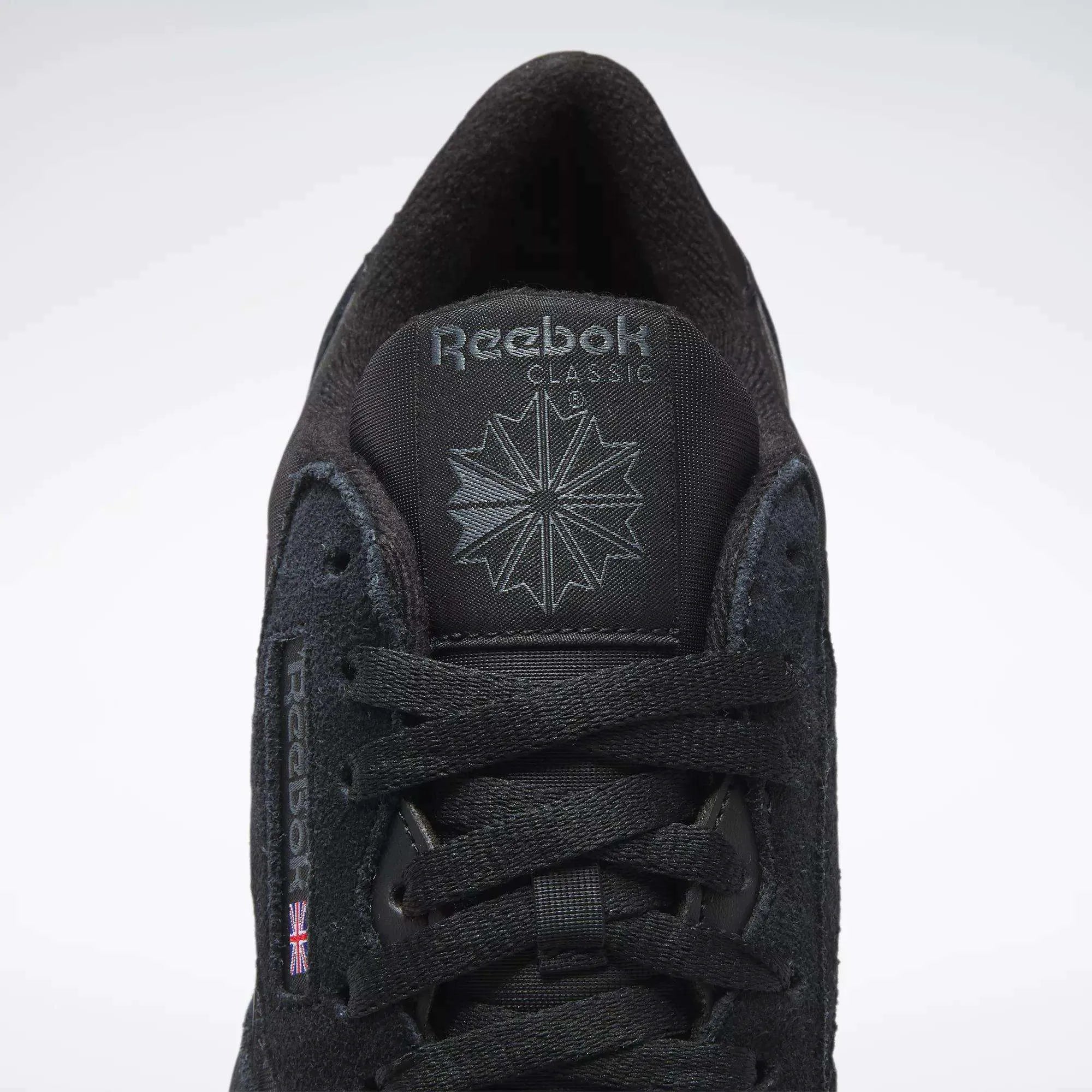 Core Black/Core Black/Pure Grey 7
