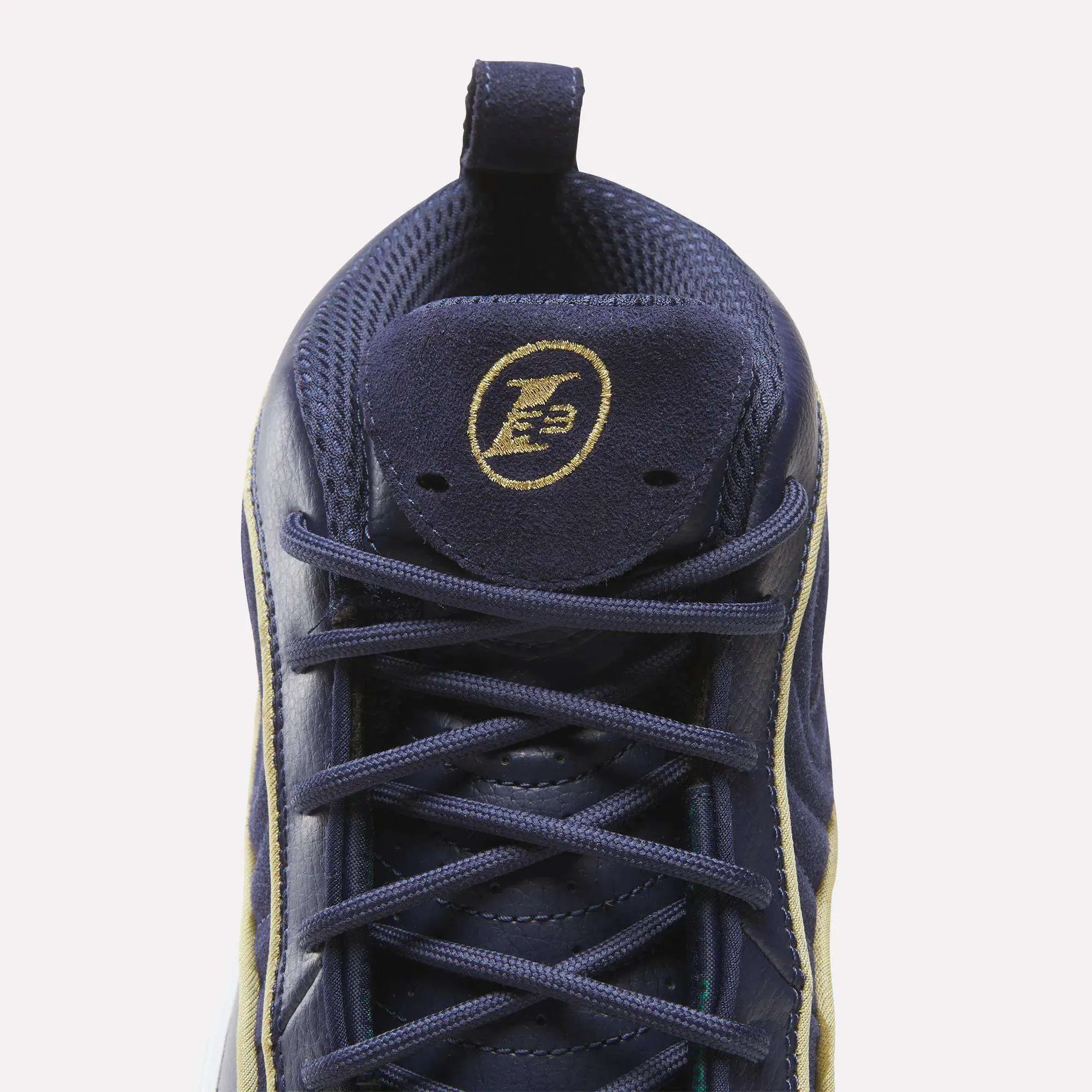 Vector Navy/White/Metallic Gold