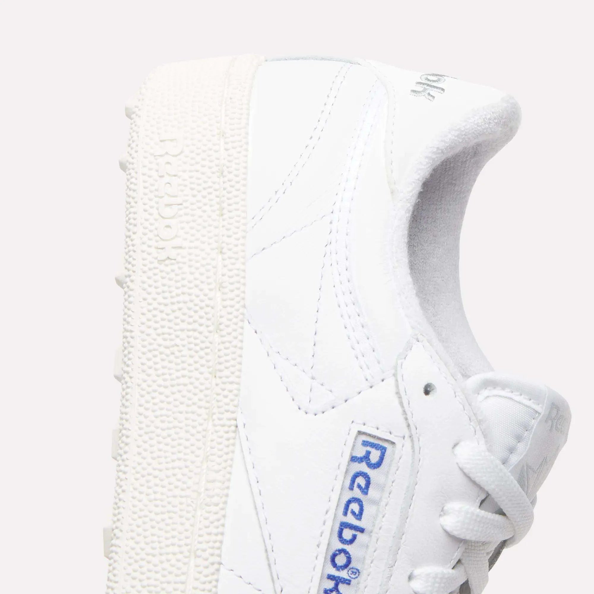 Ftwr White/Chalk/Grey 1