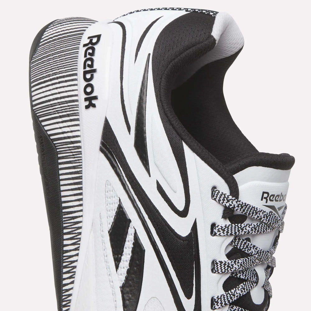 Ftwr White/Black