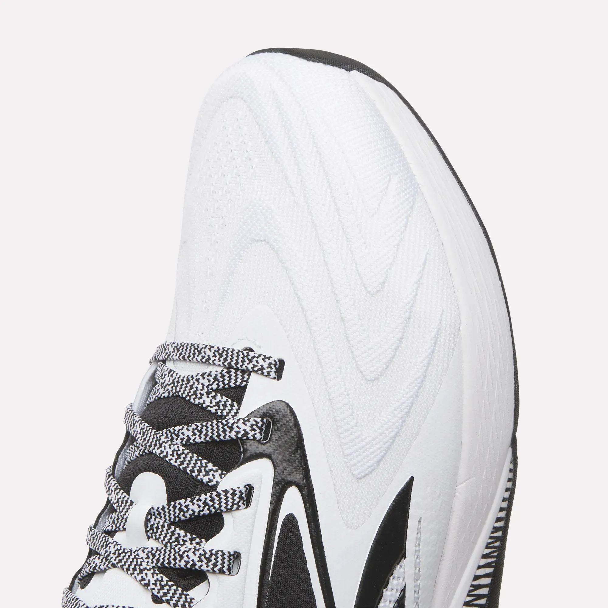 Ftwr White/Black