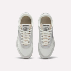 Soft Grey/Grey 1/Chalk