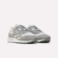 Grey 3/Soft Grey/Chalk