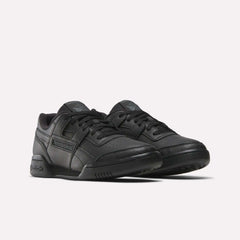 Black/Black/Black