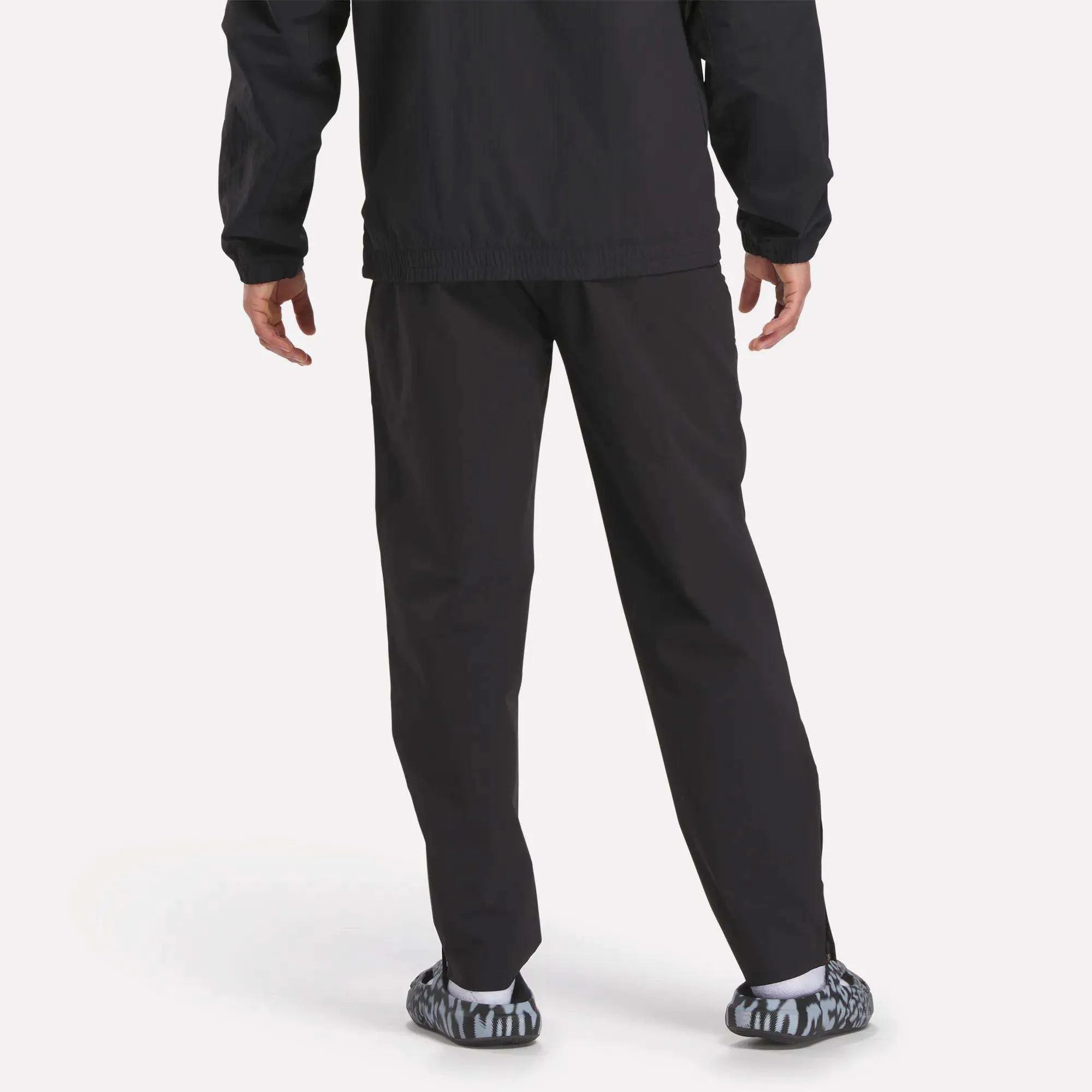 Black/Grey 6/White