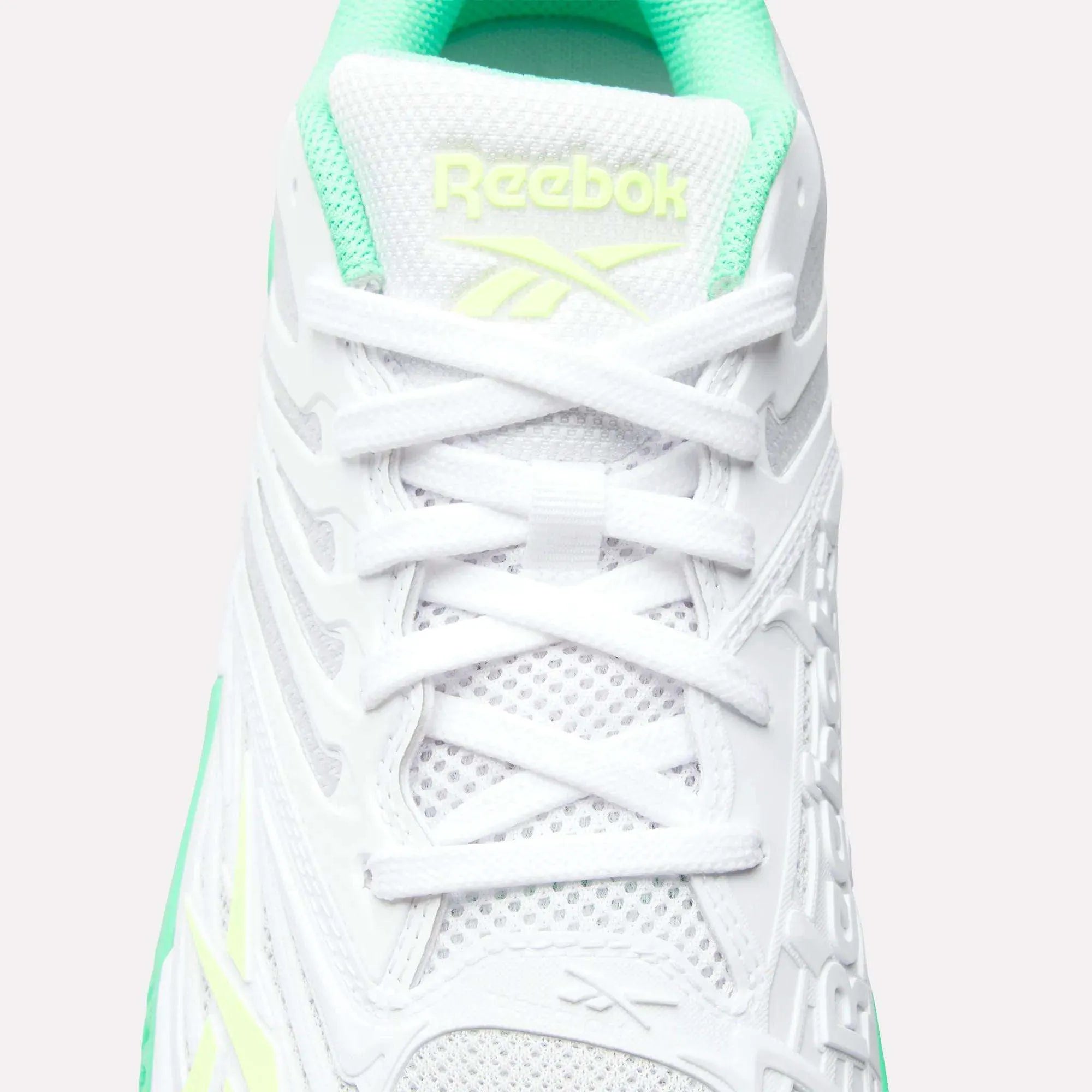 Ftwr White/New Grey 1/Optical Emerald