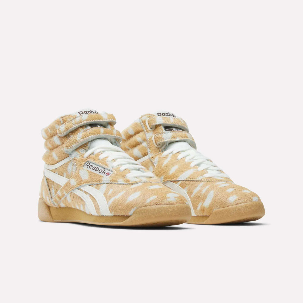 Doe/Chalk/Gum