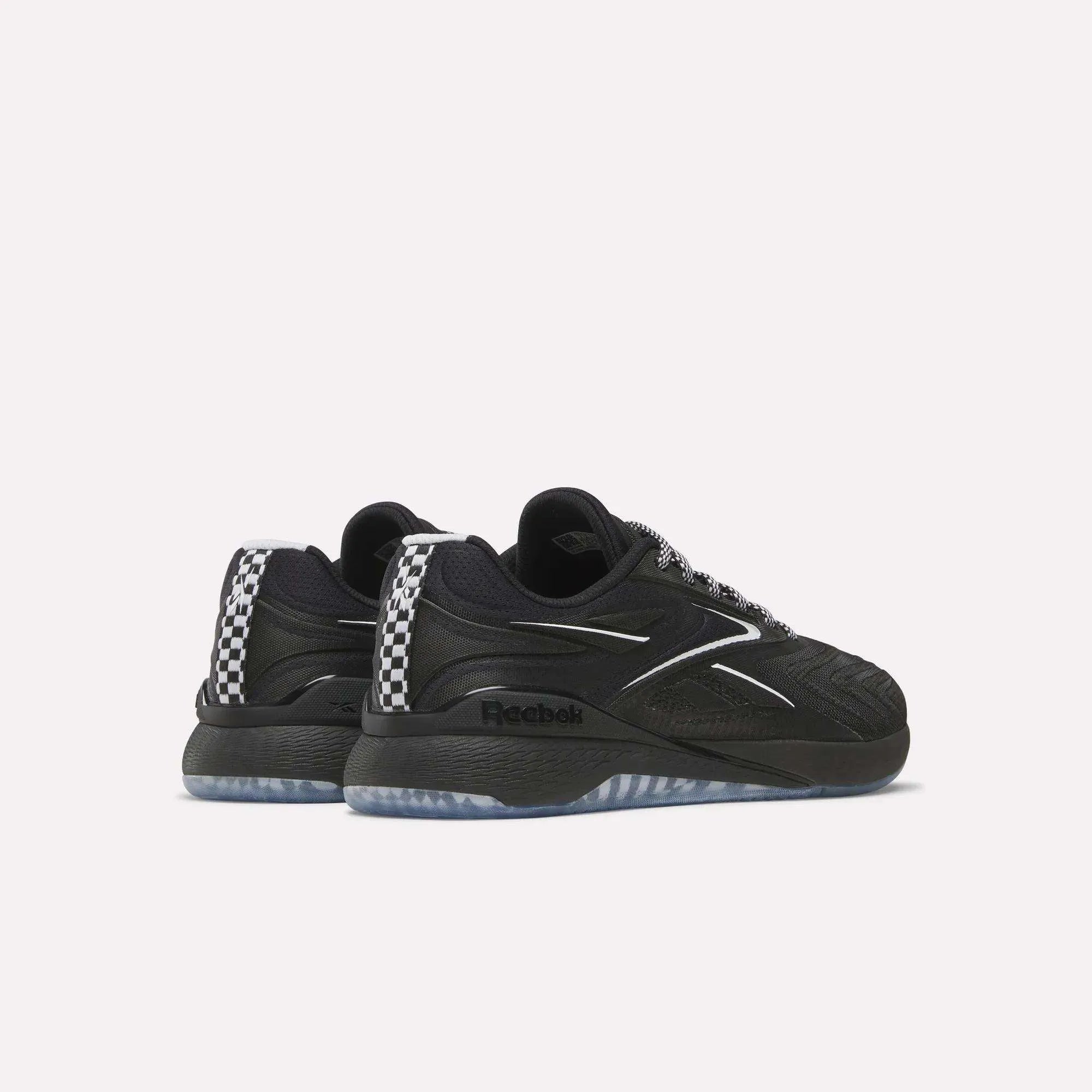 Black/Ftwr White