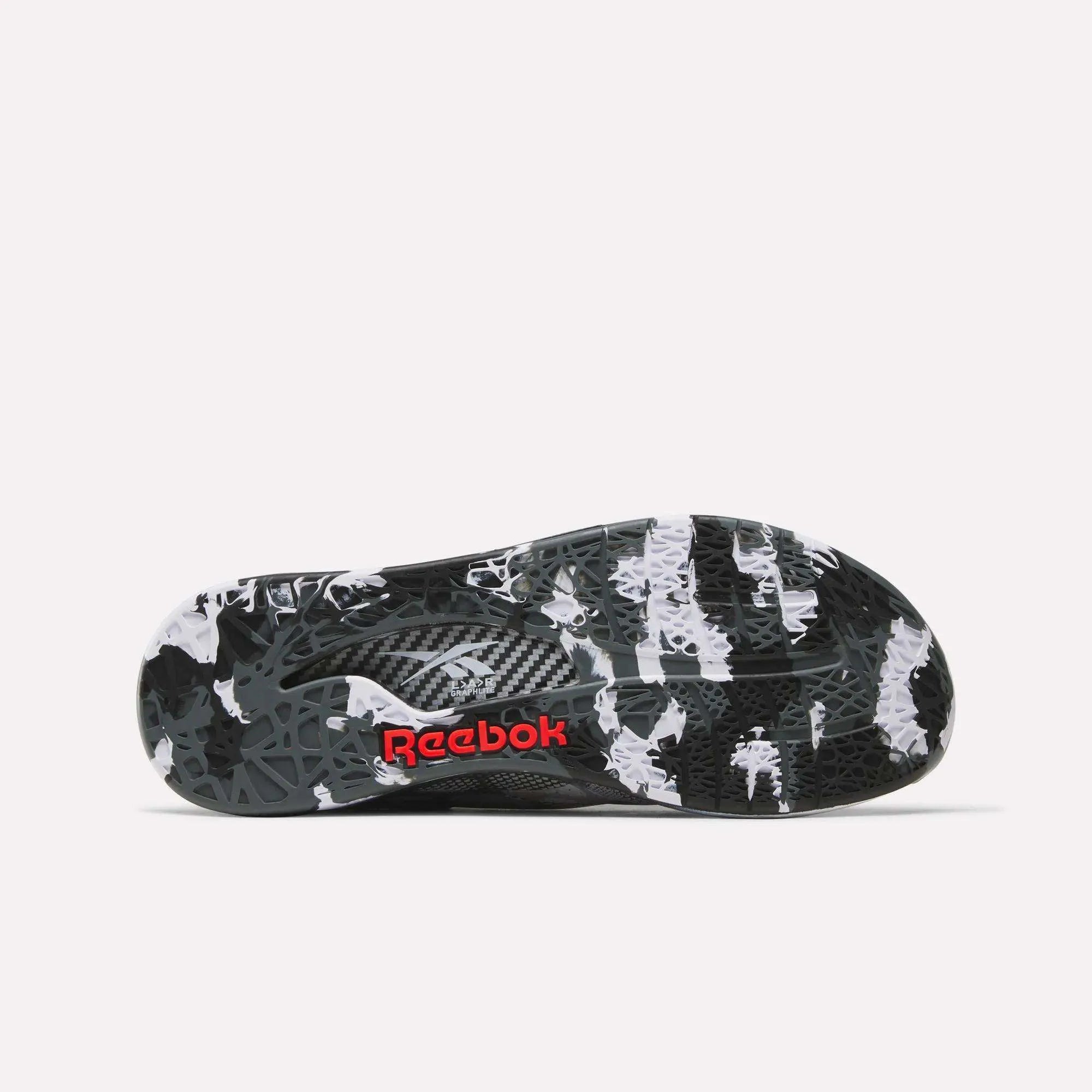 Black/Ftwr White