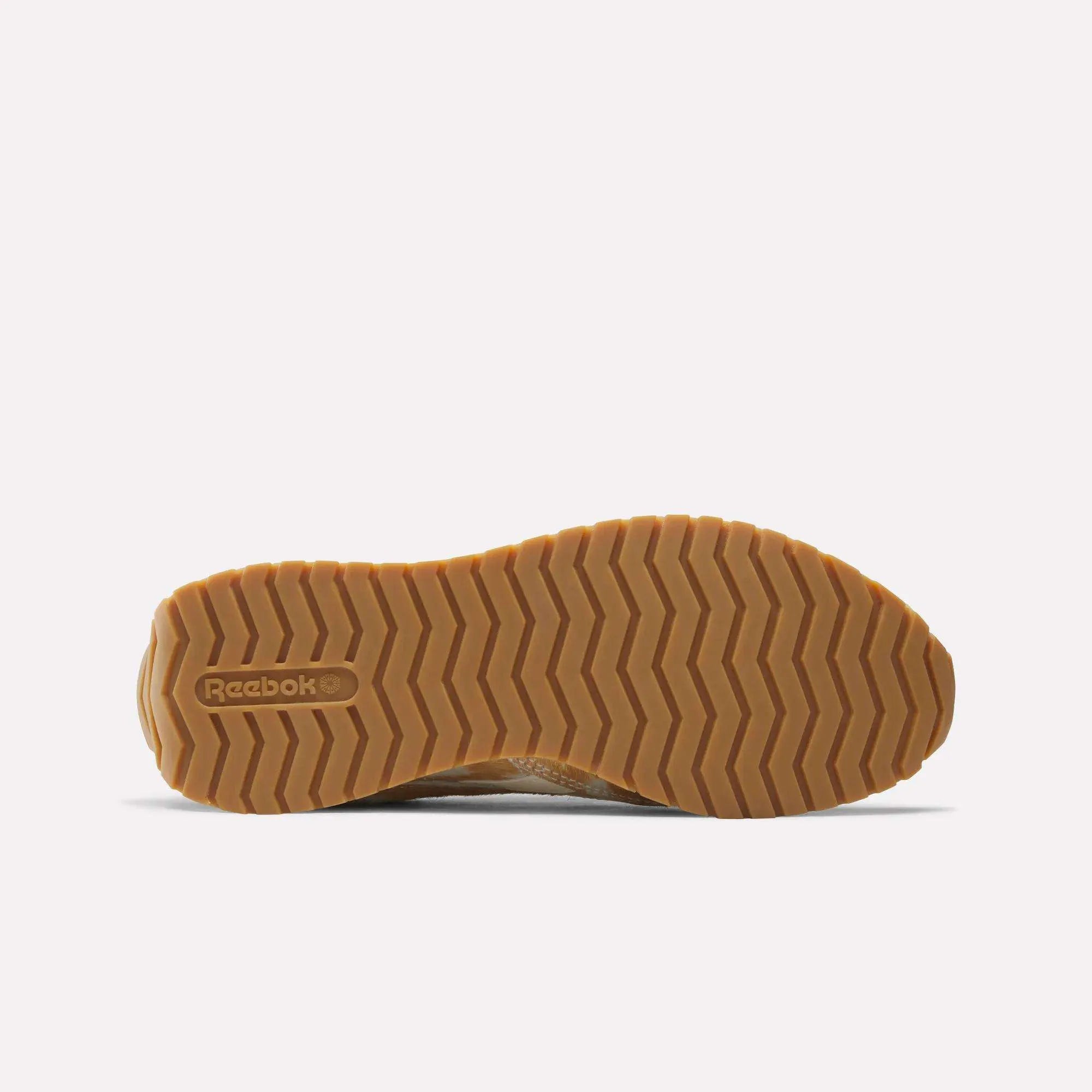 Doe/Chalk/Gum