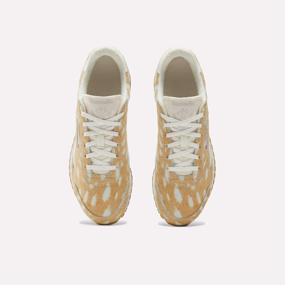 Doe/Chalk/Gum