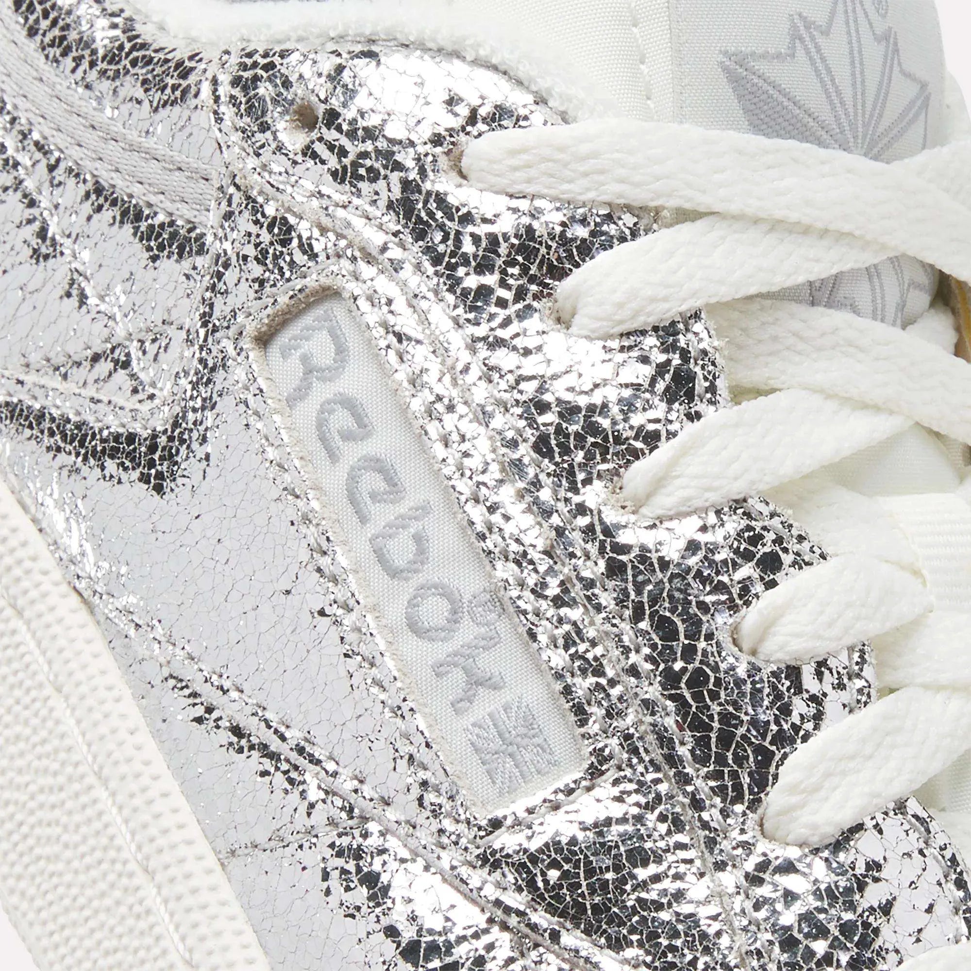 Silver Metallic/Chalk/New Grey 1