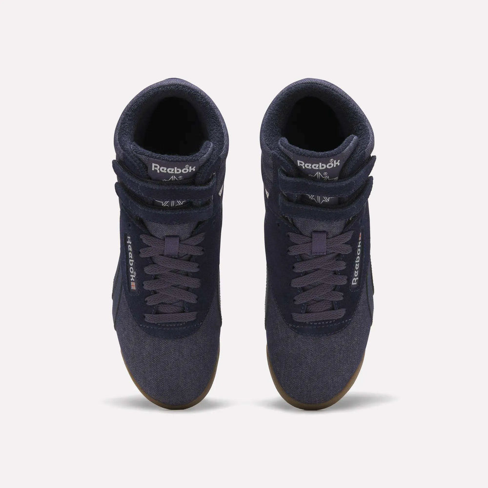 Darkindigo/Chalk/Gum