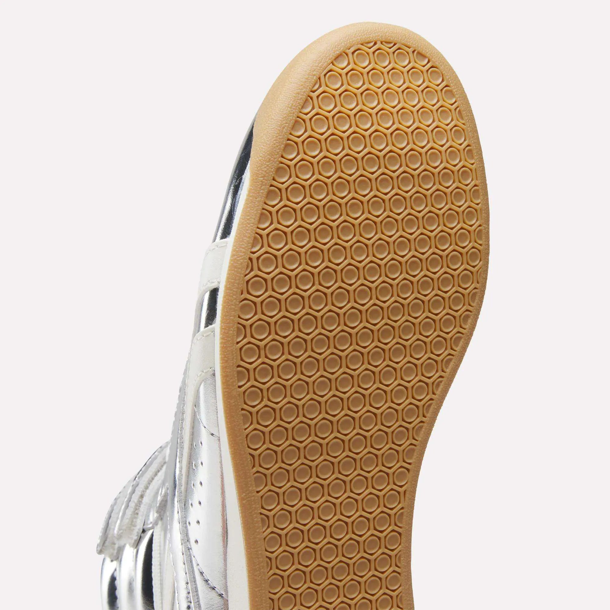 Silver Metallic/Chalk/Gum
