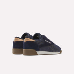 Darkindigo/Chalk/Gum