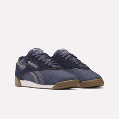 Darkindigo/Chalk/Gum