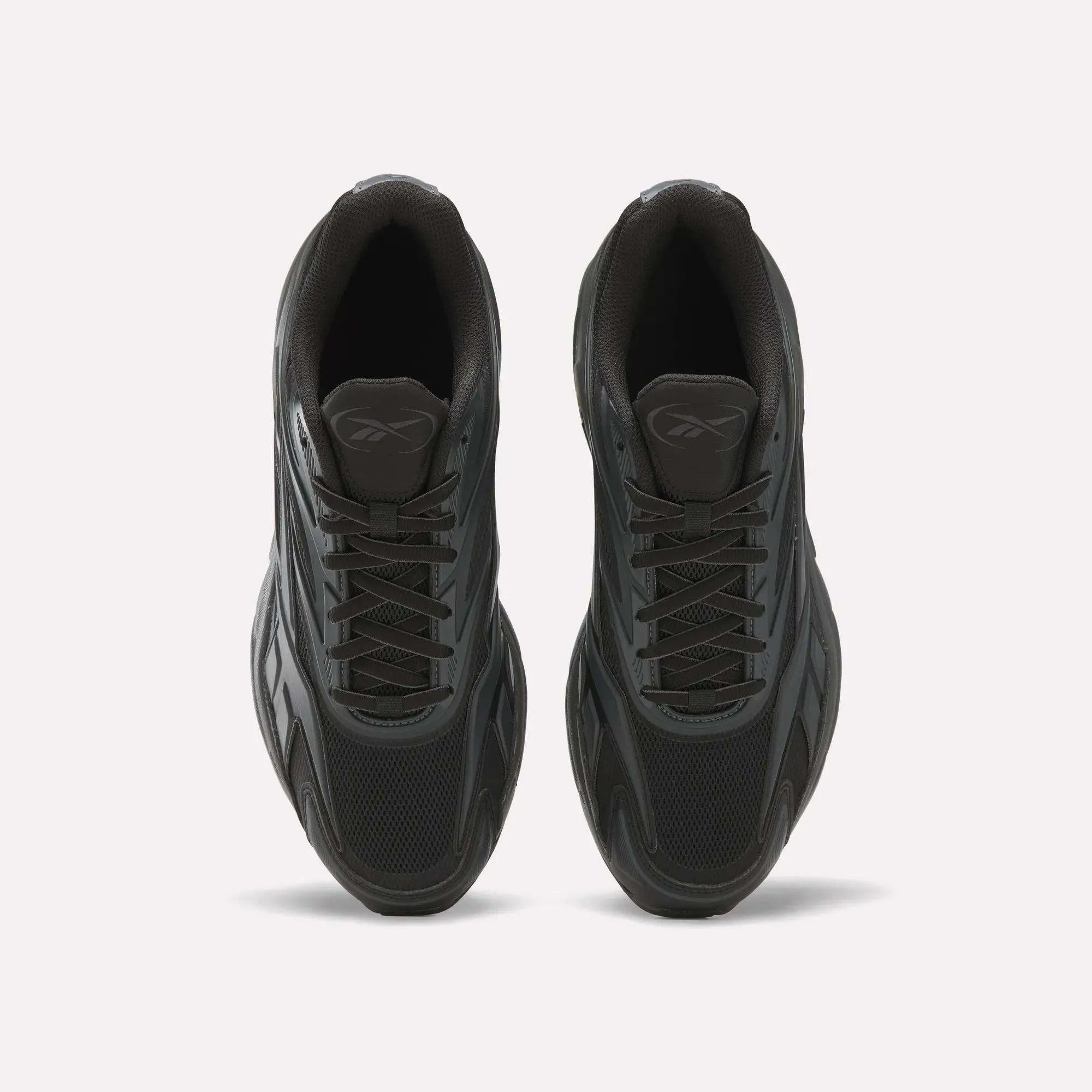Almostblack/Black