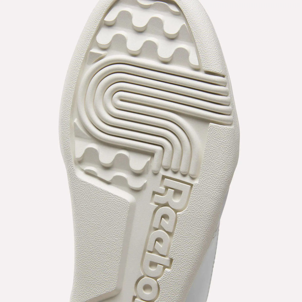 Ftwr White/Chalk/Gold Metallic