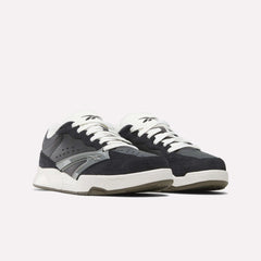 Black/Almost Black/Chalk