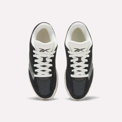 Black/Almost Black/Chalk