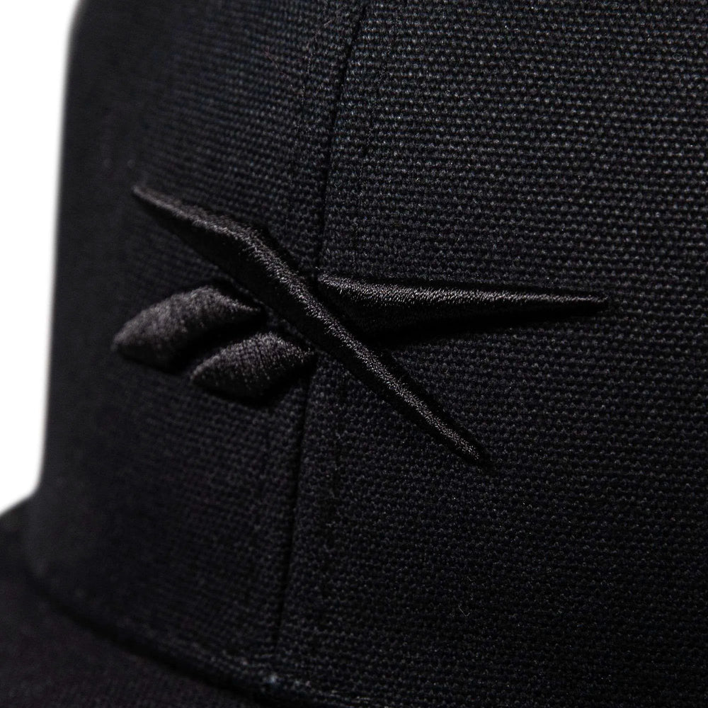 Black/Black